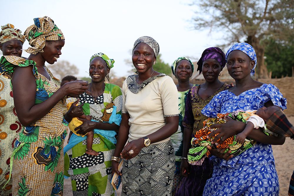 Senegal women. Photo: Dominic Chavez / Global Financing Facility