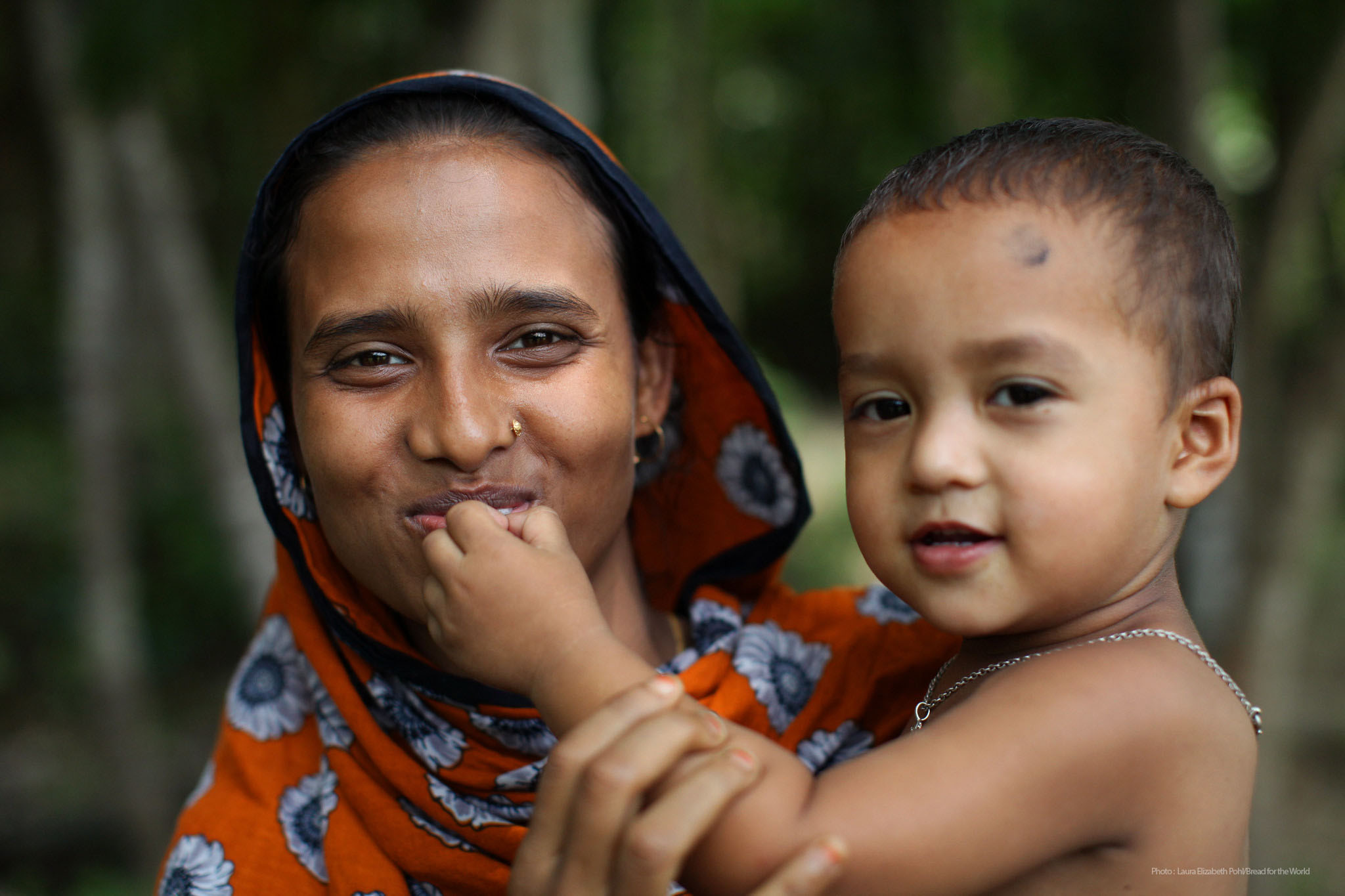 Mother and child - Char Baria village, Barisal, Bangladesh - Photo by Laura Elizabeth Pohl/Bread for the World